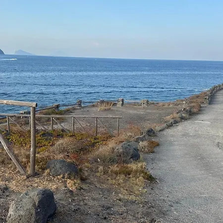 Lägenhet Vulcanello Sea View